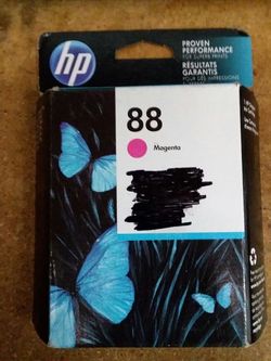 HP 88 Magenta ink cartridge NEW!