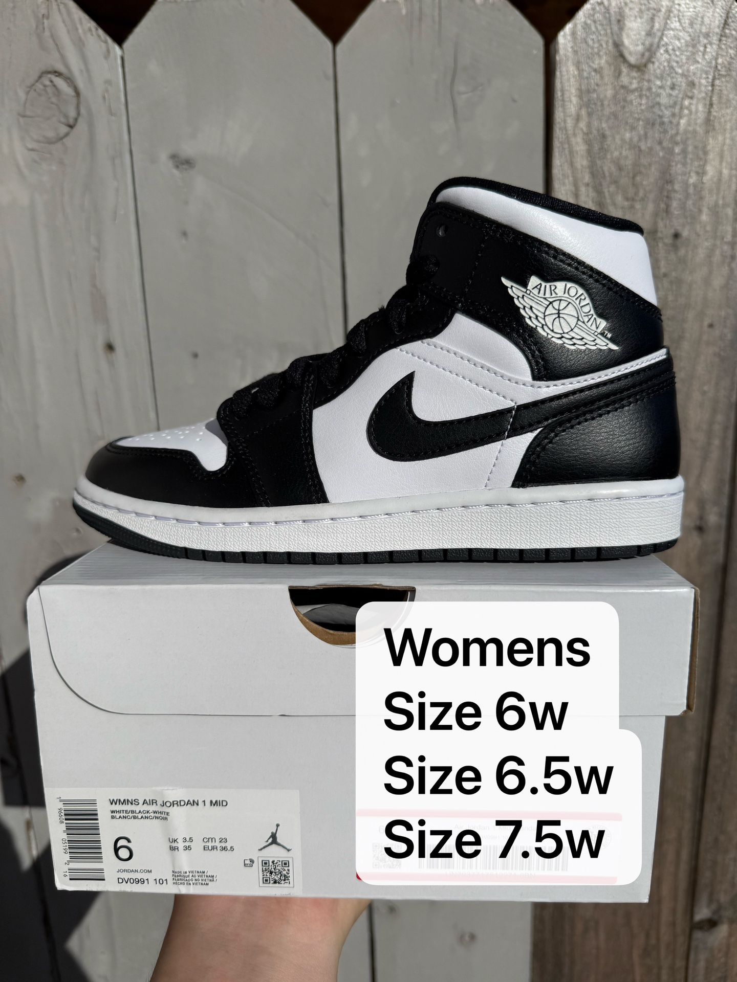 Air Jordan mid Black White Panda womens size 6w size size