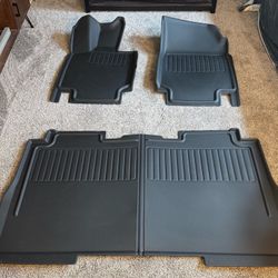 Tesla Cybertruck 2023-25 All Weather Floorliners