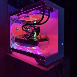 High End Gaming PC! | 7800X3D —— 9070XT Mercury OC