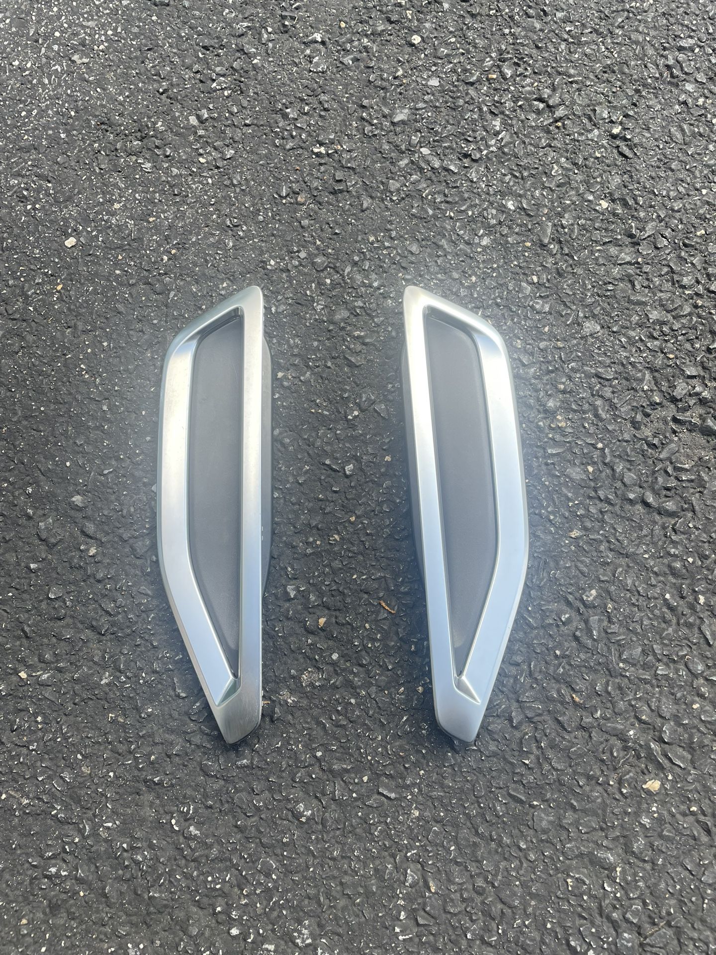 2019-2023 BMW OEM X5 Vent Grilles
