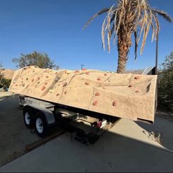 Rock climbing wall trailer
