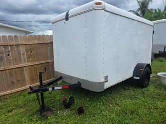 Enclosed trailer 6/10