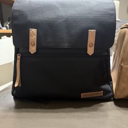 Petunia pickle bottom Diaper Bag 