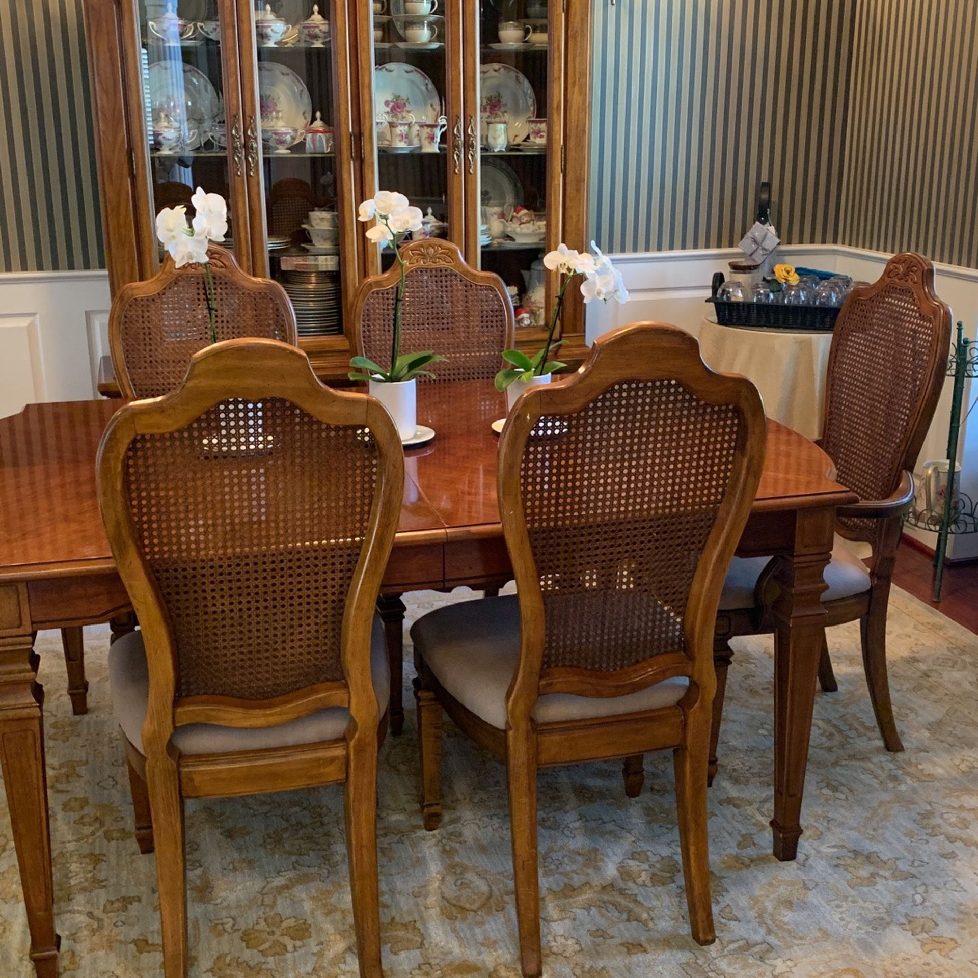 Pecan Wood Dining Room Set with 6 Newly Upholstered Chairs and extra Leaf