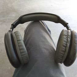 Pro Aireyz Headphones 