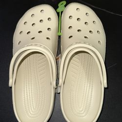 Classic Crocs 