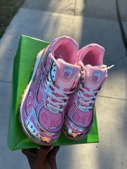 Pink bottegas