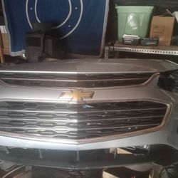 2016- 2018 CHEVY MALIBU  front Assembly  $150 Local Pick UP INDIANAPOLIS 