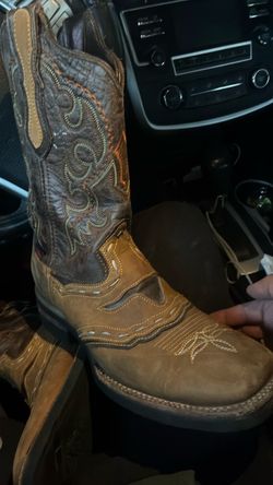 Boots 9/12 brown