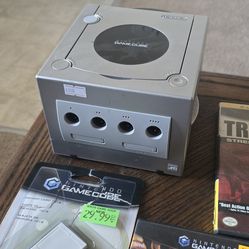 Gamecube set With working TV