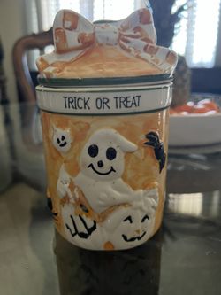 Ghost Ceramic Container $5