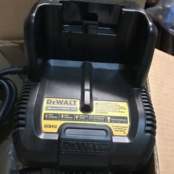 DeWalt DCB412 40v Max Mower Vehicle Lithium Ion Charger New for