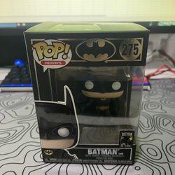 Batman 275 Funko Pop