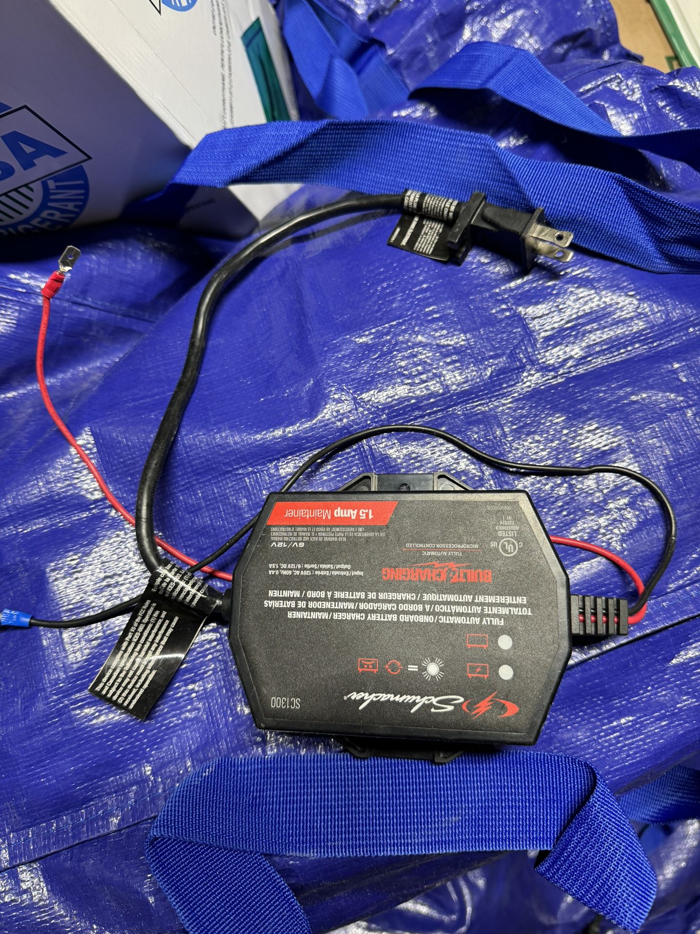 12v Car And Motorcycle Battery Charger 
