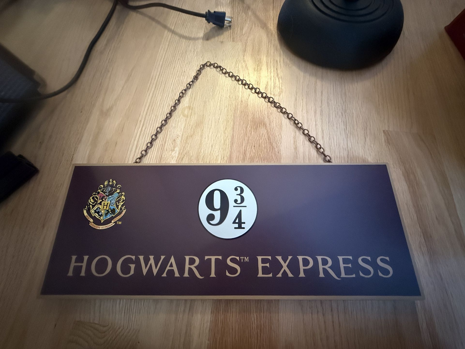Harry Potter Hogwarts Express Platform 9 3/4 Wooden Sign 