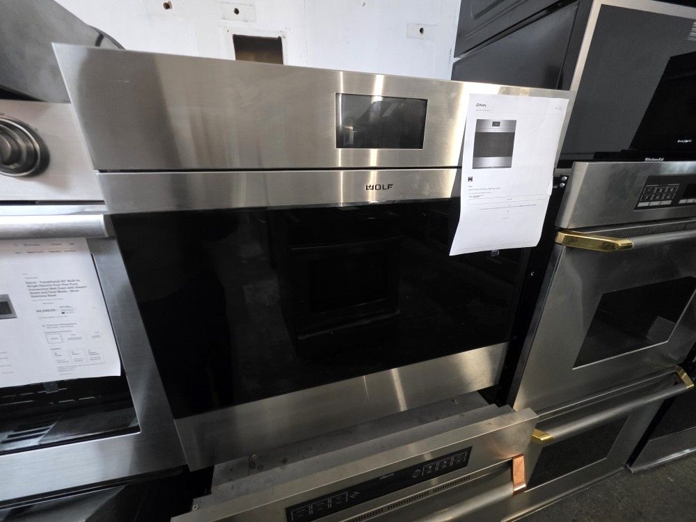 30" WOLF SINGLE WALL OVEN STAINLESS STEEL