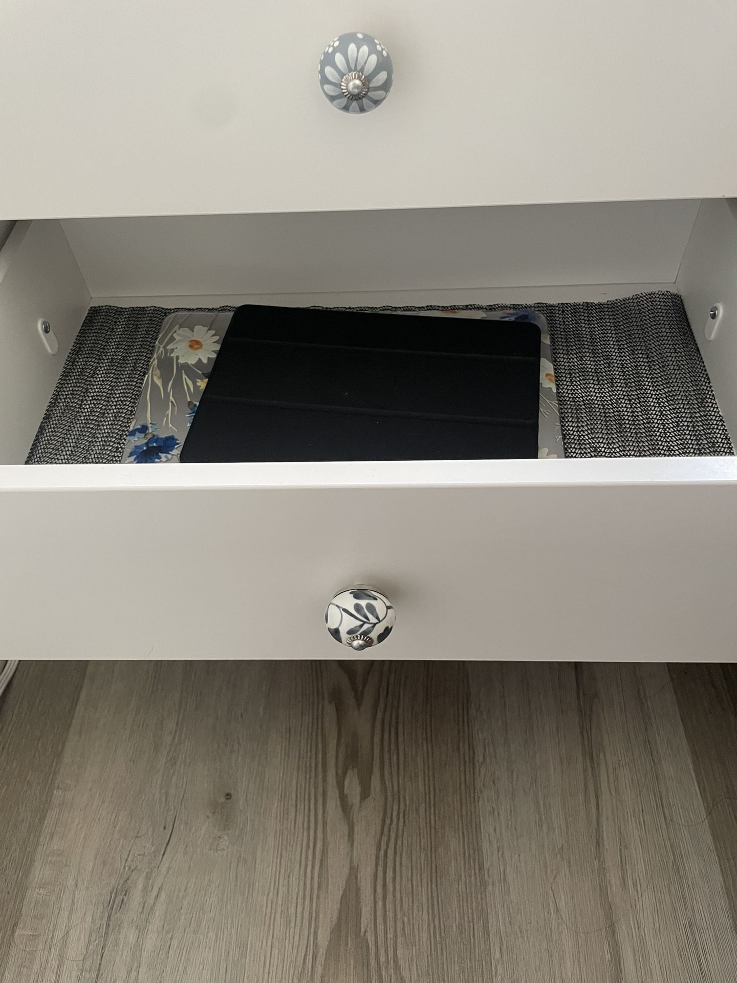White Dresser Drawer Set