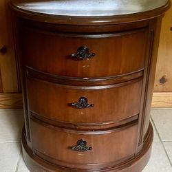 Heavy Solid Wooden End Table/Night Stand w/ 3 Drawers