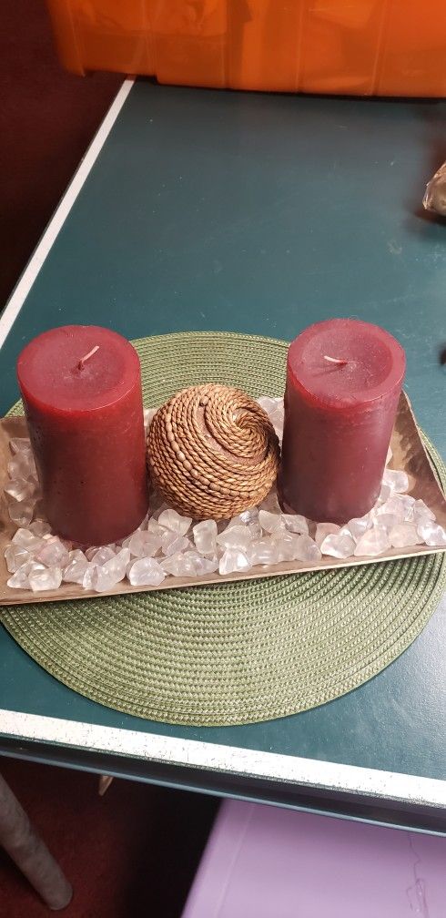 Ptetty Centerpiece