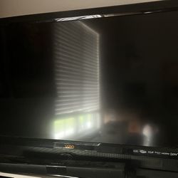 Vizio E420VL 42” 1080p LCD TV 120Hz Flat Screen