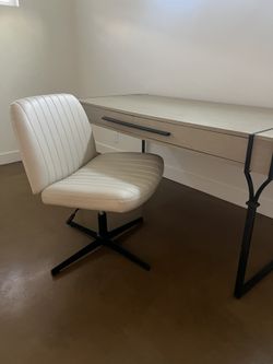 Adjustable Leather Desk Chair 