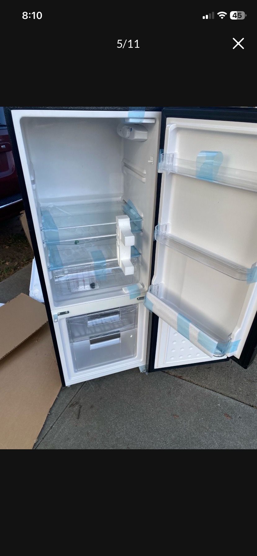 7.1 Cu.Ft Refrigerator With Bottom Freezer
