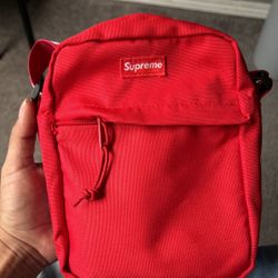 Supreme Side Bag 