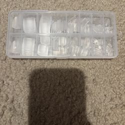 Press on toe nails 💅