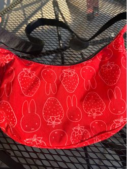 BAGGU & Miffy Crescent Bag
