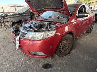 2010 Kia Forte Ex PARTS ONLY