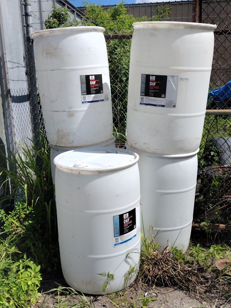55 Gallon Panty Drums D E F Liquid $13 Each