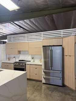 Cosmo sand Whole Kitchen style