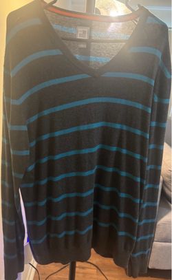 Very Good. Well Kept Men’s Large Gray With Light Blue Stripes . Long Sleeve Pull Over Sweater.
