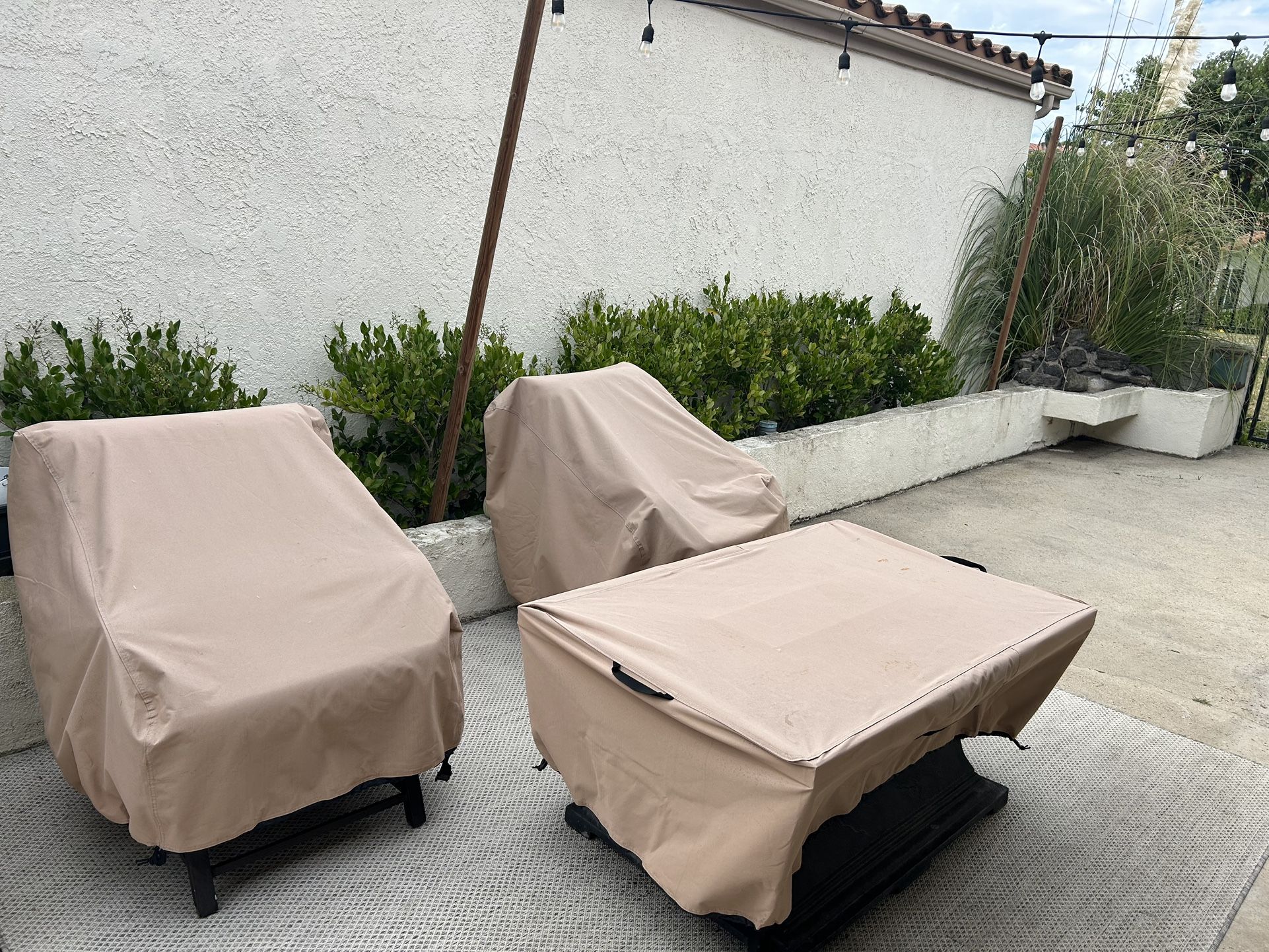 Fire Table With Chairs And Covers