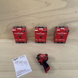 Milwaukee 3/8” Stubby Impact Wrench Model 2562-20 (Tool Only)