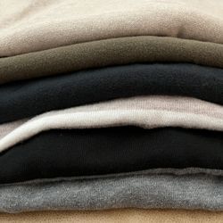 (6) Women’s Cardigans