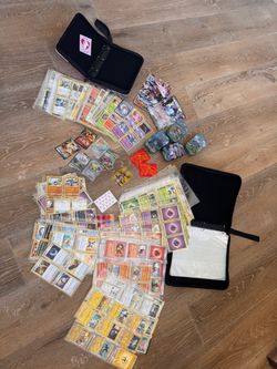 HUGE lot of Pokémon cards