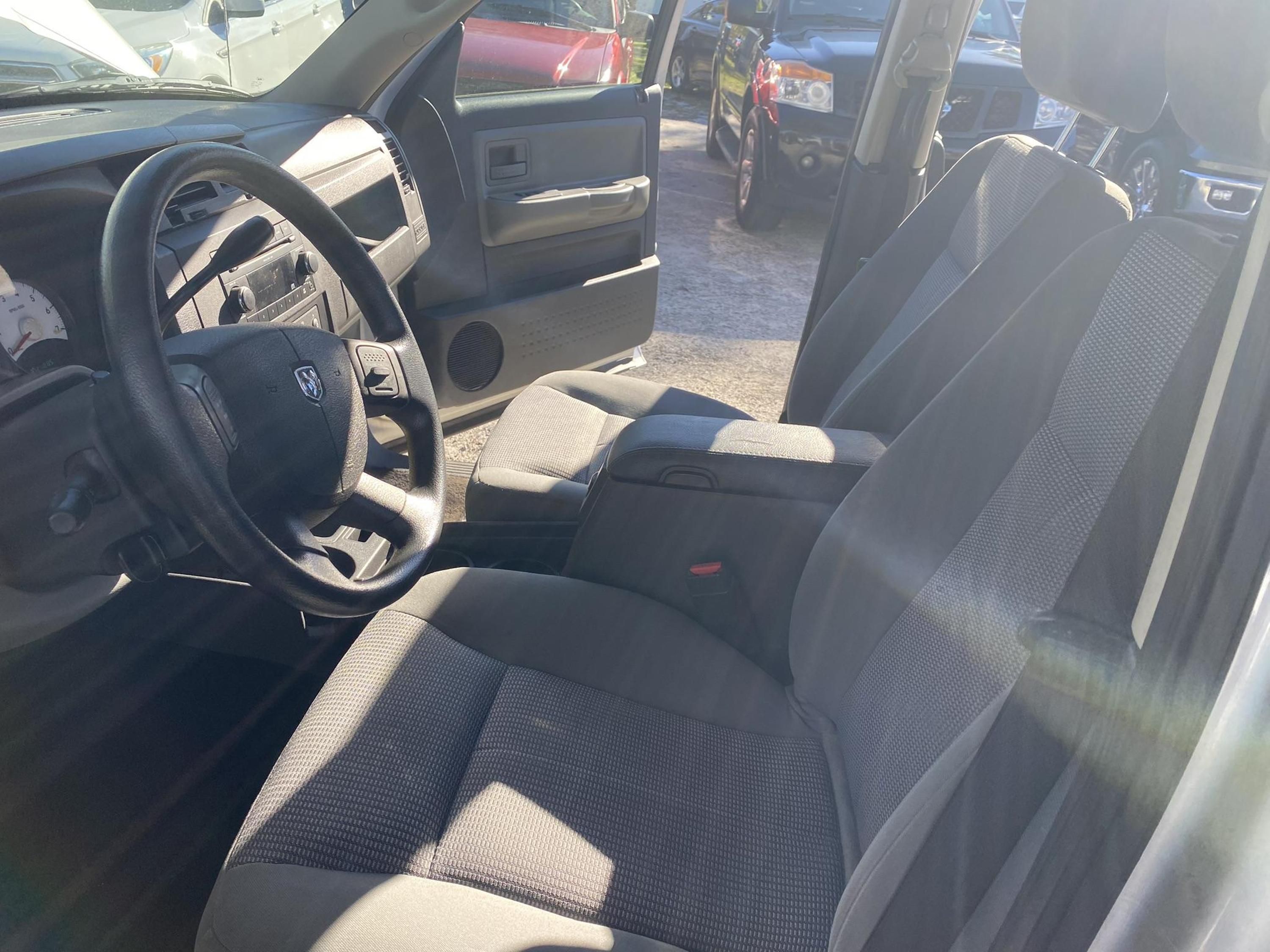 2011 Ram Dakota Crew Cab
