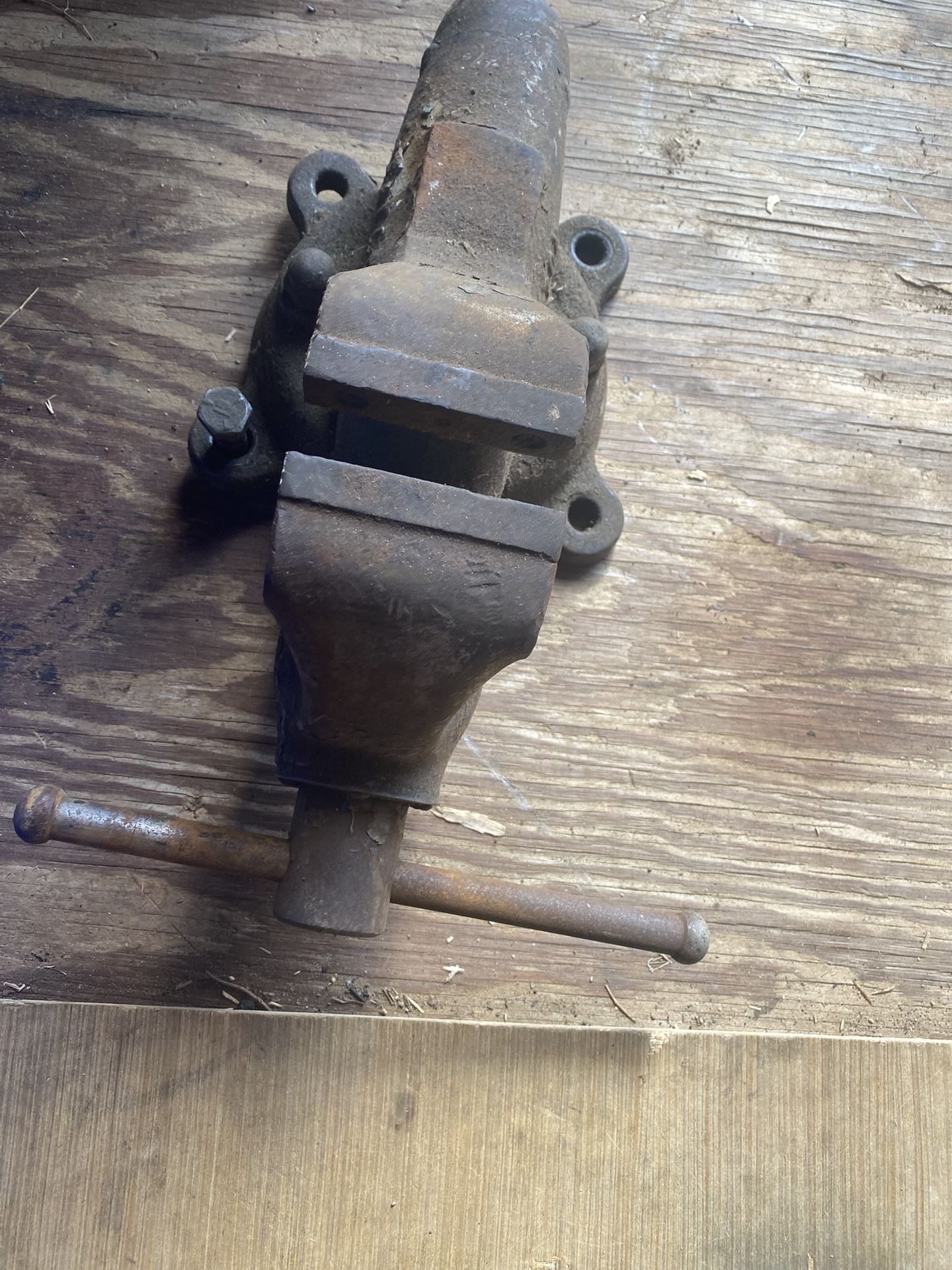 Early 1946 DATED Vintage WILTON Chicago SWIVEL Base BULLET Vise