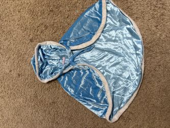 Winter Cape