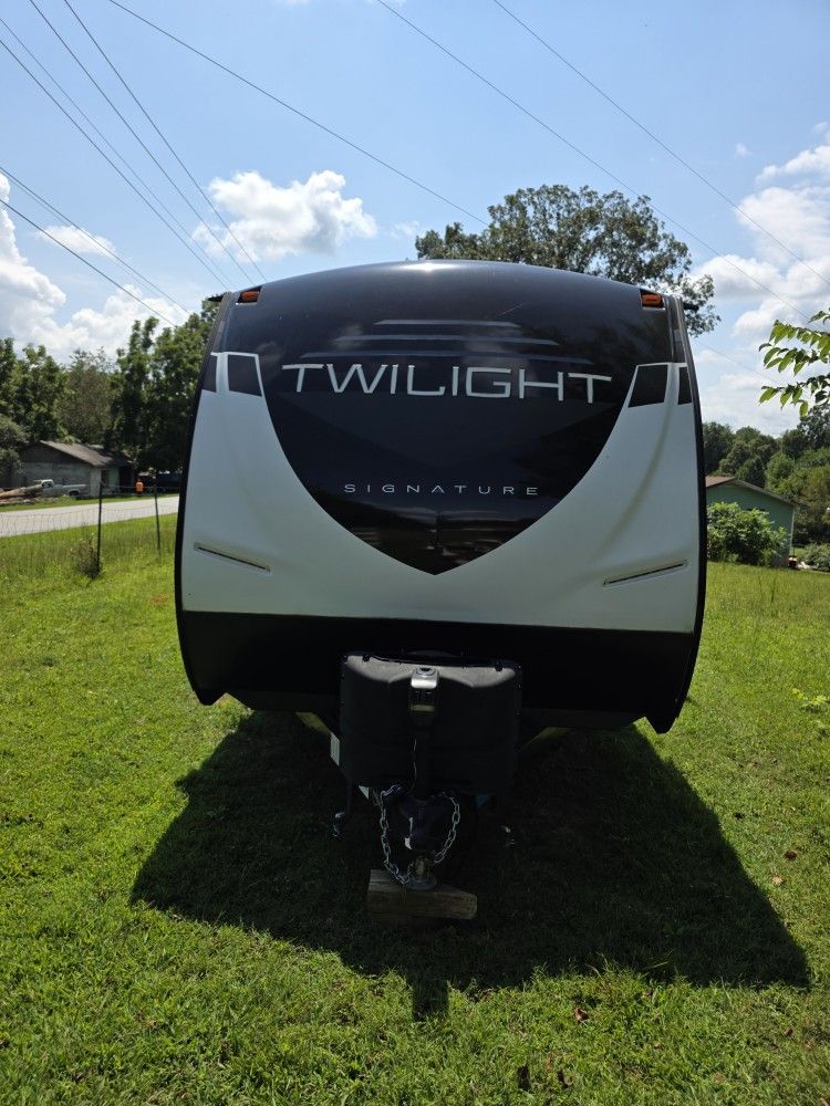 2021 CRUISER RV. TWS-2400 SERIES