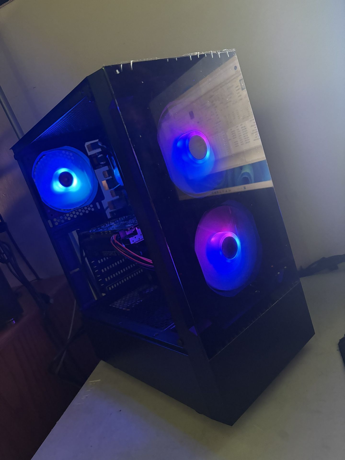 Gaming PC | Ryzen 5 3600 | GTX 970 | 8 GB RAM |