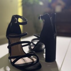 Black Heels! 