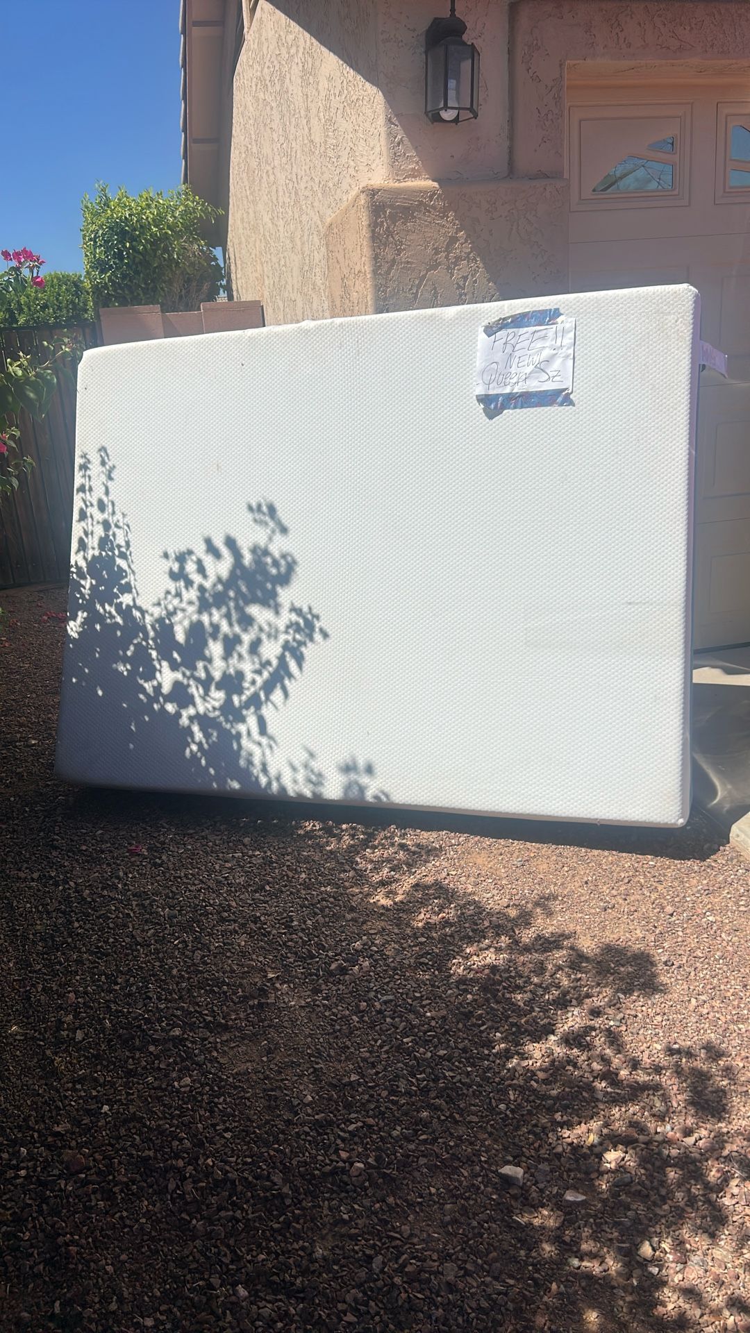FREE!! Queen Mattress Like New