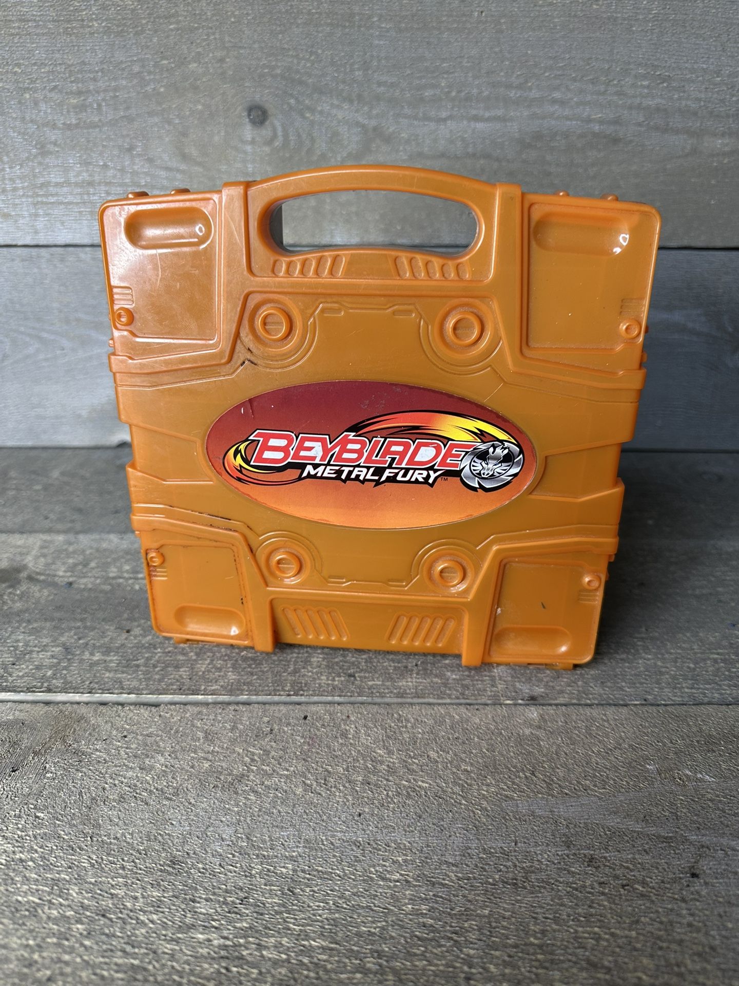 Beyblade Metal Fury Orange Hard Carrying Case Hasbro 2010