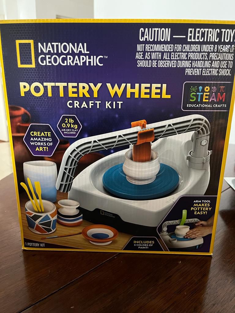 National Geographic Pottery Wheel Kit for Sale in Miami, FL - OfferUp