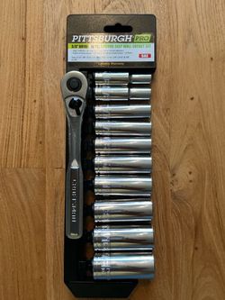 Craftsman 3/8” Ratchet & Pittsburgh Pro 10 Pc Deep Well Socket Set SAE