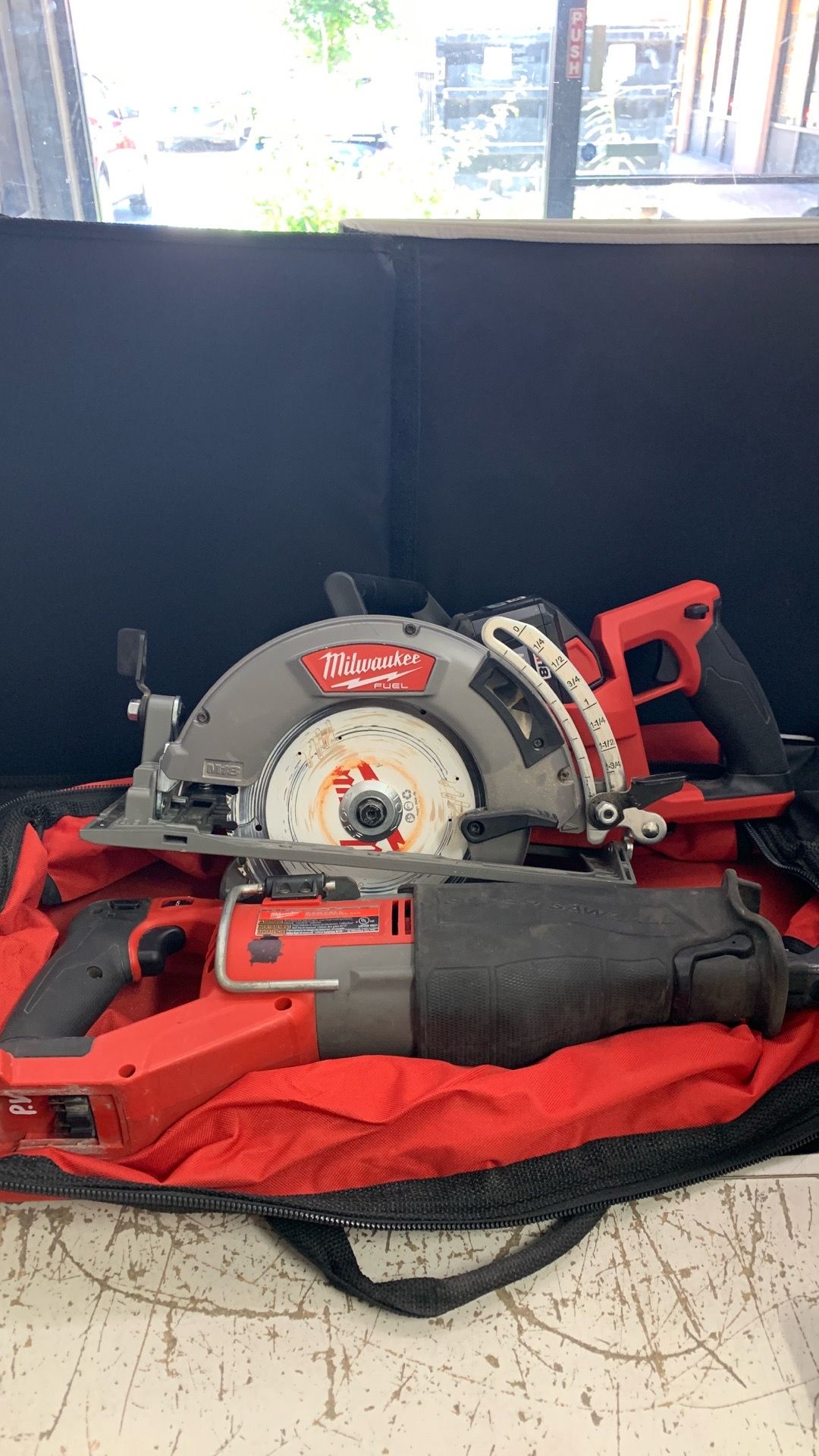 Circular saw + reciprocating saw