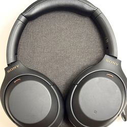 Sony WH-1000XM4 Wireless Noise Cancelling Headphones – Black $149 OBO